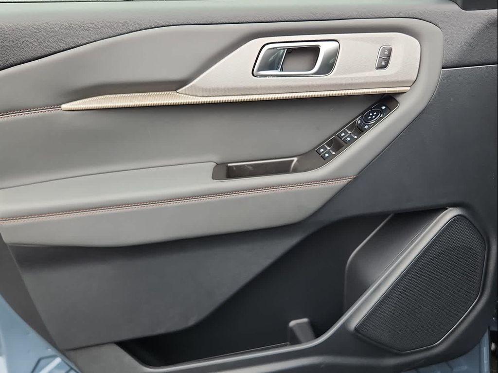 new 2025 Ford Explorer car, priced at $44,240