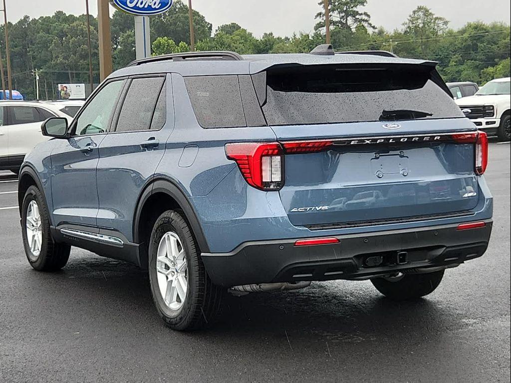 new 2025 Ford Explorer car, priced at $44,240