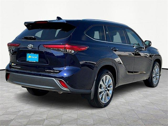 used 2020 Toyota Highlander car, priced at $30,893