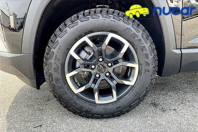 new 2026 Chevrolet Equinox car, priced at $34,395