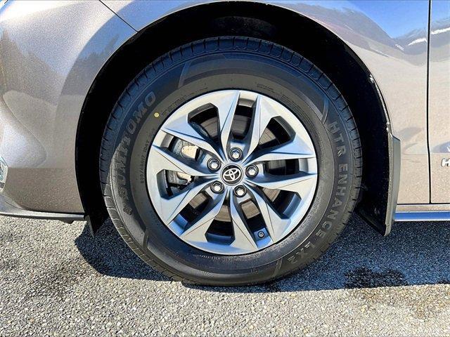 used 2021 Toyota Sienna car, priced at $41,670