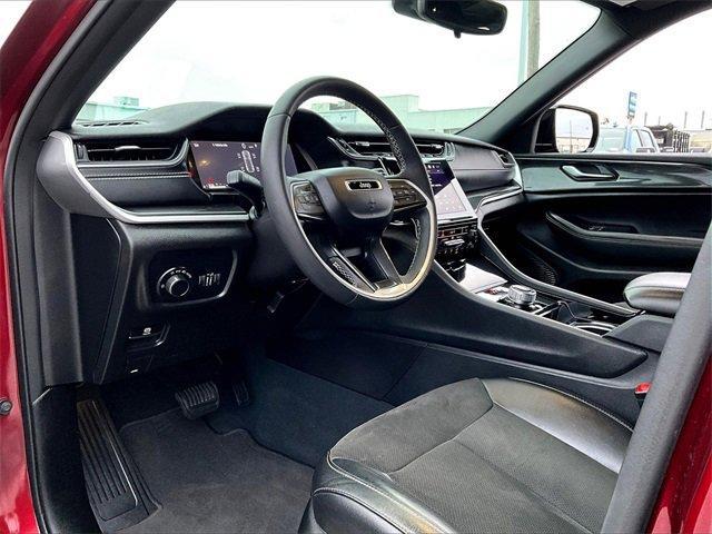 used 2023 Jeep Grand Cherokee car, priced at $33,436