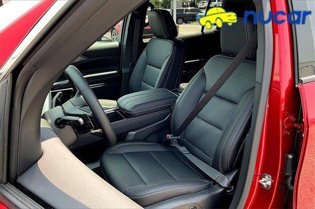 new 2025 Chevrolet Traverse car, priced at $47,730