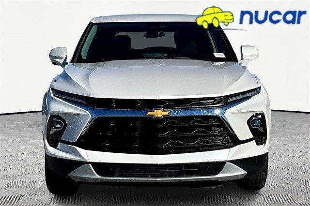 new 2025 Chevrolet Blazer car, priced at $33,330