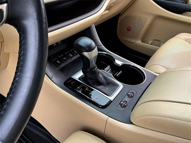 used 2019 Toyota Highlander car, priced at $31,795