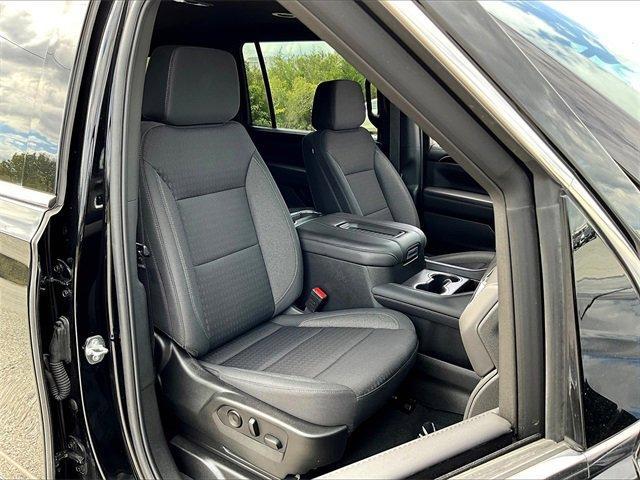 used 2024 GMC Yukon XL car, priced at $57,790