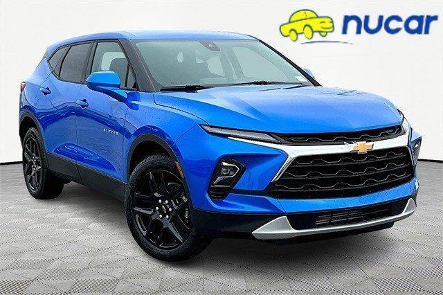 new 2025 Chevrolet Blazer car, priced at $38,635