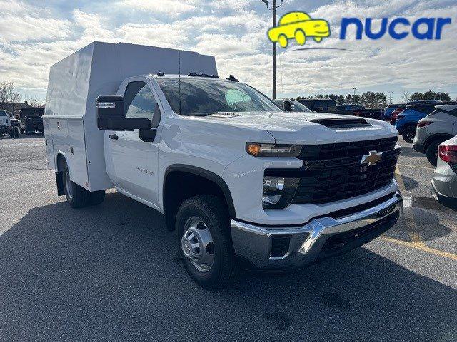 new 2025 Chevrolet Silverado 3500 car, priced at $52,143