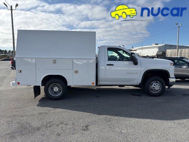 new 2025 Chevrolet Silverado 3500 car, priced at $52,143