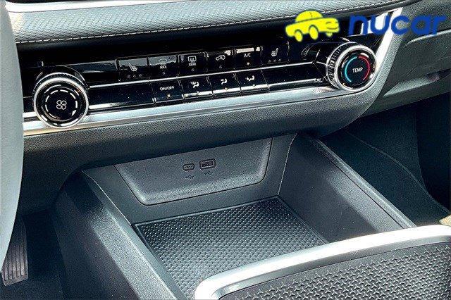 new 2026 Chevrolet Equinox car, priced at $32,530