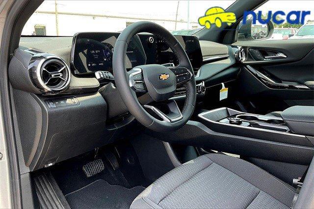 new 2026 Chevrolet Equinox car, priced at $32,530