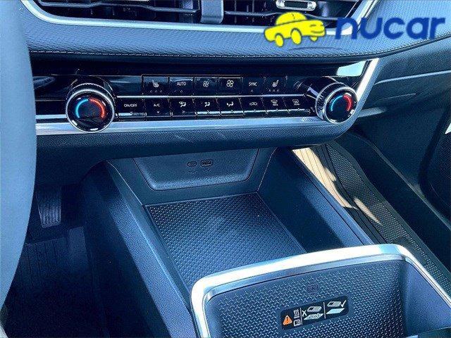 new 2026 Chevrolet Equinox car, priced at $35,145