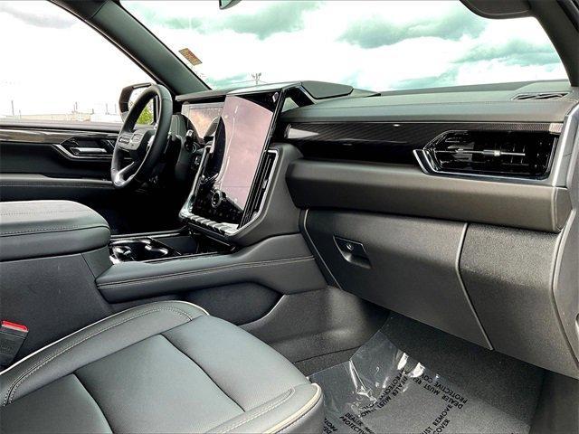 used 2025 GMC Yukon car, priced at $69,770