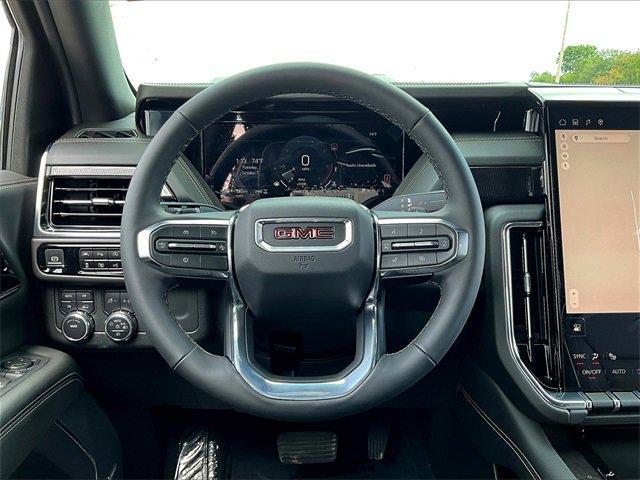 used 2025 GMC Yukon car, priced at $69,770