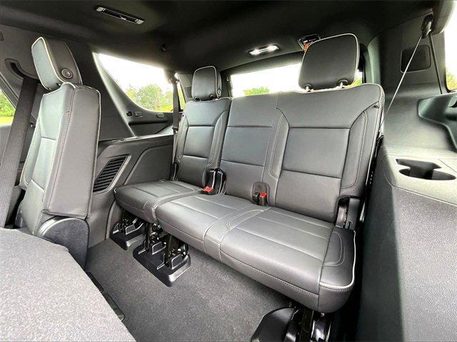 used 2025 GMC Yukon car, priced at $69,770