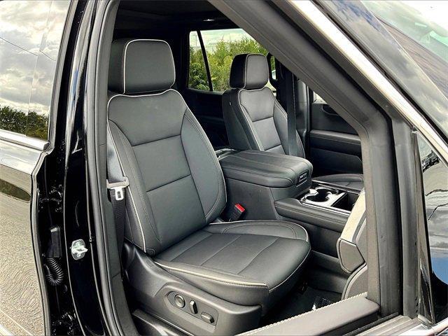 used 2025 GMC Yukon car, priced at $69,770