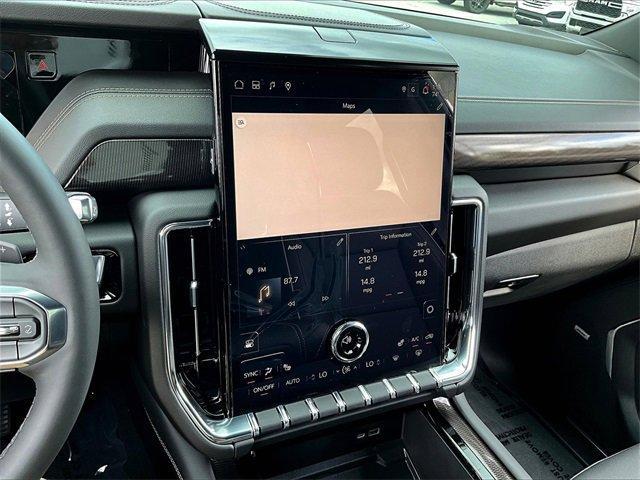 used 2025 GMC Yukon car, priced at $69,770