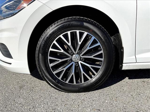 used 2020 Volkswagen Jetta car, priced at $15,625