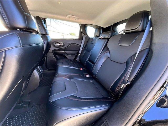 used 2022 Jeep Cherokee car, priced at $25,698