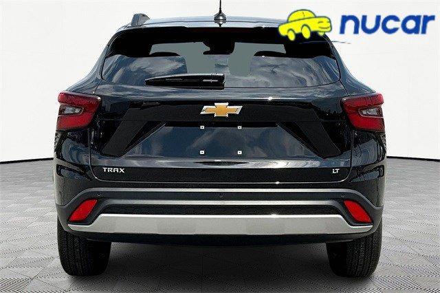 new 2025 Chevrolet Trax car, priced at $25,670