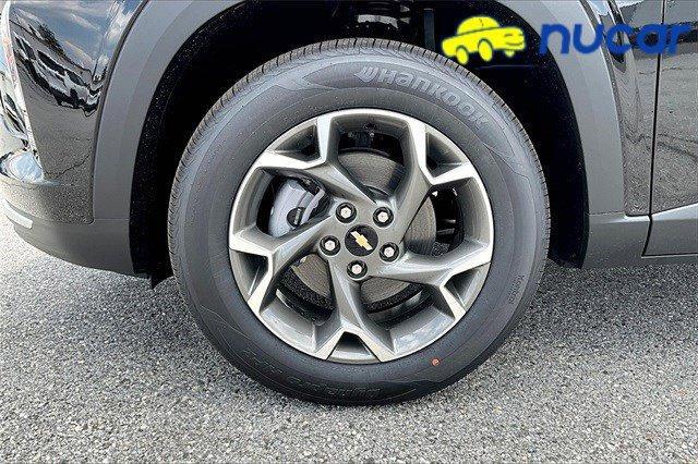 new 2025 Chevrolet Trax car, priced at $25,670