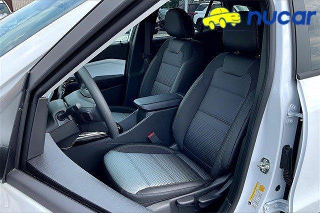 new 2025 Chevrolet Trax car, priced at $23,385