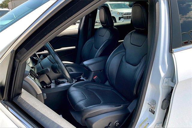 used 2021 Jeep Cherokee car, priced at $23,673