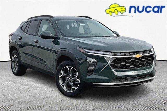 new 2025 Chevrolet Trax car, priced at $24,525