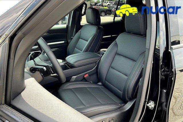 new 2025 Chevrolet Traverse car, priced at $47,505
