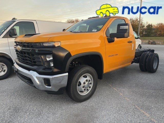 new 2026 Chevrolet Silverado 3500 car, priced at $53,068