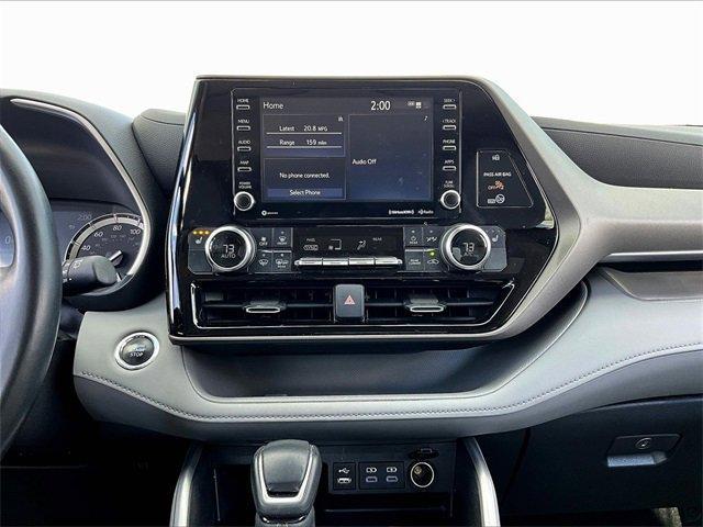 used 2022 Toyota Highlander car, priced at $33,985