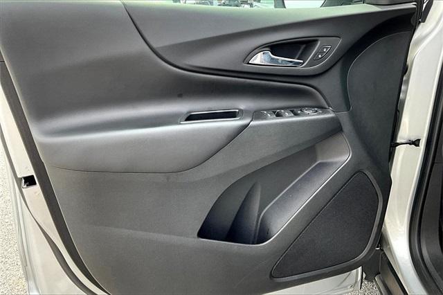 used 2022 Chevrolet Equinox car, priced at $21,619