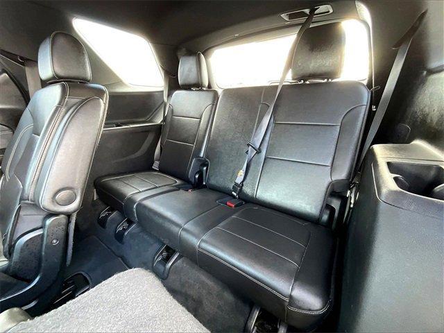 used 2023 Chevrolet Traverse car, priced at $31,345