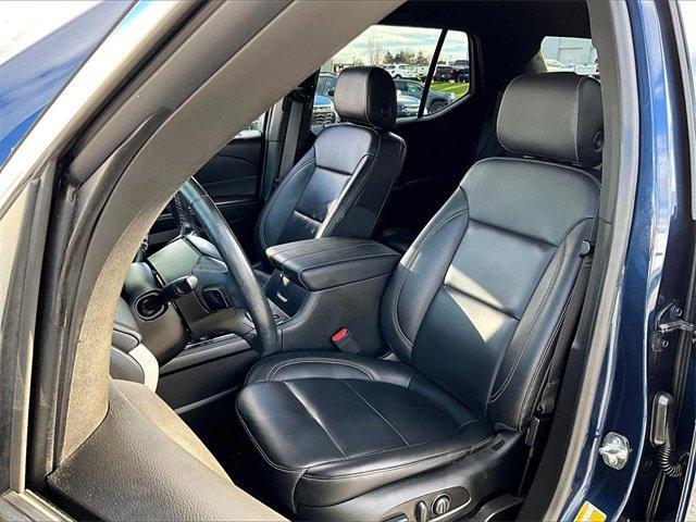 used 2023 Chevrolet Traverse car, priced at $31,345