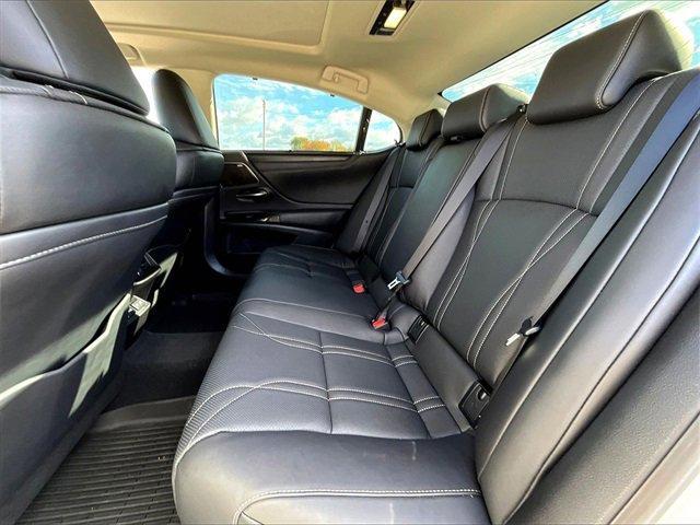 used 2024 Lexus ES 350 car, priced at $48,905