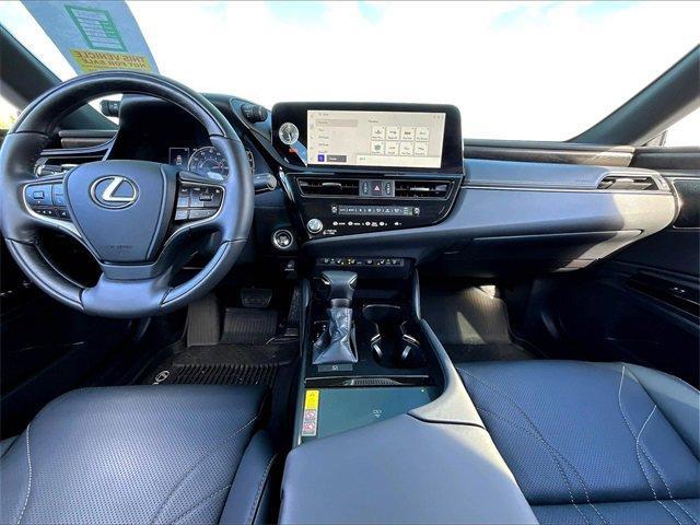 used 2024 Lexus ES 350 car, priced at $48,905