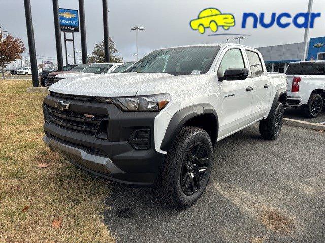 new 2024 Chevrolet Colorado car, priced at $41,380