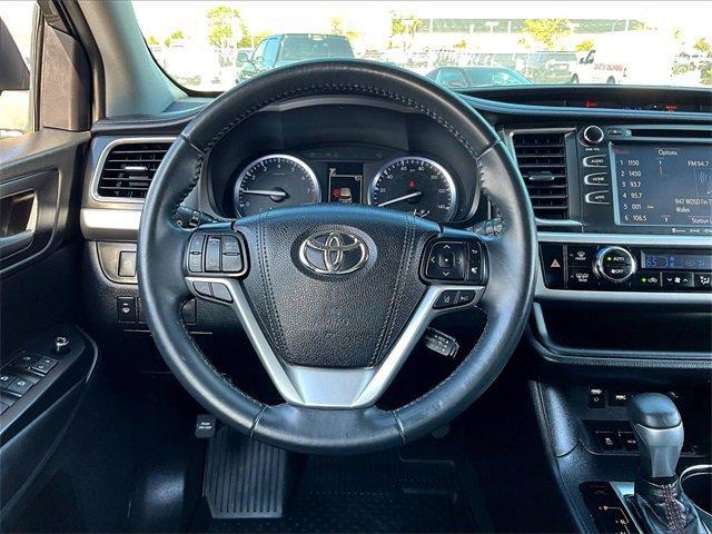 used 2019 Toyota Highlander car, priced at $27,963