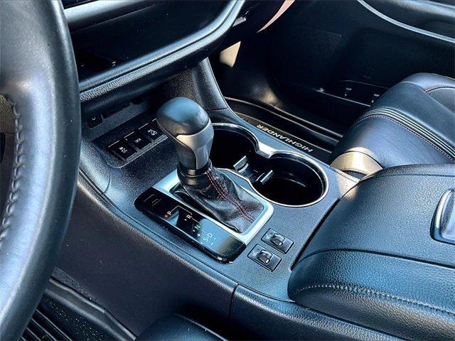 used 2019 Toyota Highlander car, priced at $27,963