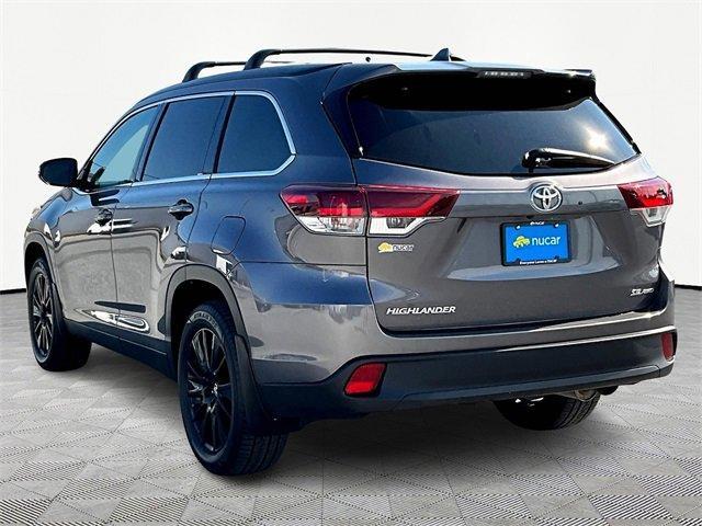used 2019 Toyota Highlander car, priced at $27,963
