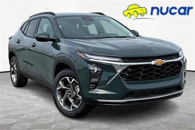 new 2025 Chevrolet Trax car, priced at $23,385