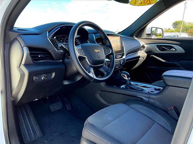 used 2023 Chevrolet Traverse car, priced at $30,988