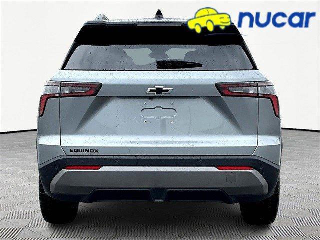 new 2026 Chevrolet Equinox car, priced at $30,325