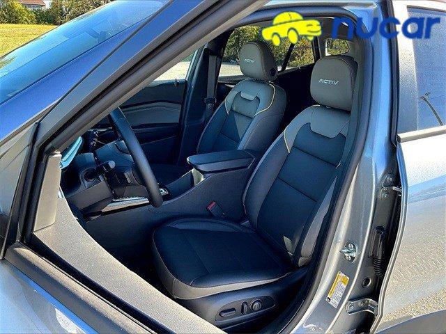 new 2026 Chevrolet Trax car, priced at $27,625