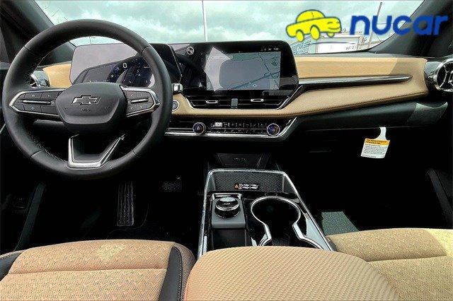 new 2026 Chevrolet Equinox car, priced at $39,825