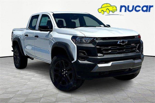 new 2025 Chevrolet Colorado car, priced at $49,380