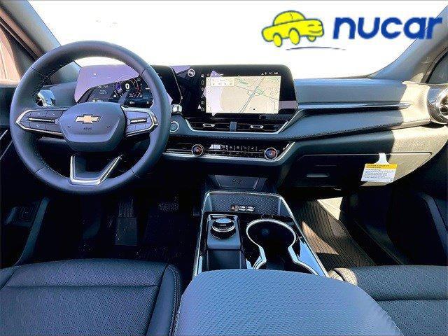 new 2026 Chevrolet Equinox car, priced at $33,925