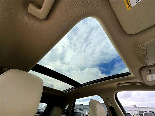 used 2024 Ford Edge car, priced at $31,842