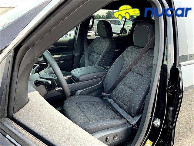 new 2026 Chevrolet Traverse car, priced at $43,595