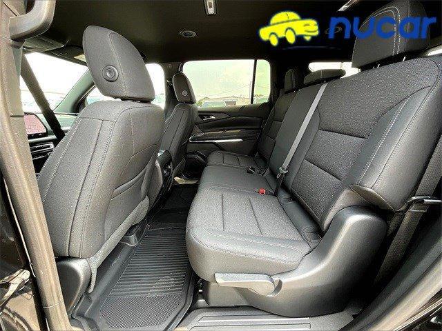 new 2026 Chevrolet Traverse car, priced at $43,595